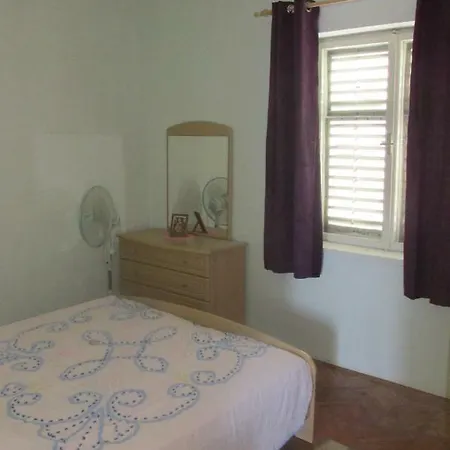 Holiday Home * Sušica